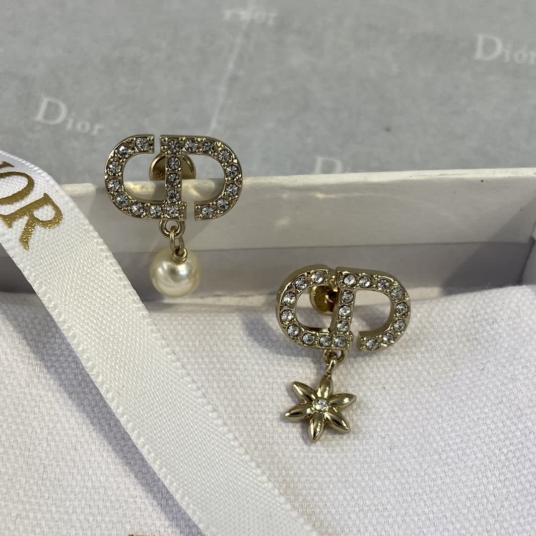 Dior CD Logo Pearl Earrings