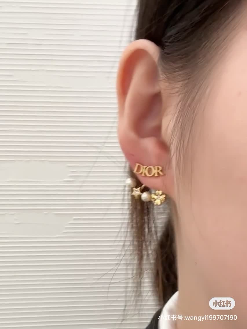 Dior Gold-Tone Pearl and Crystal Earrings