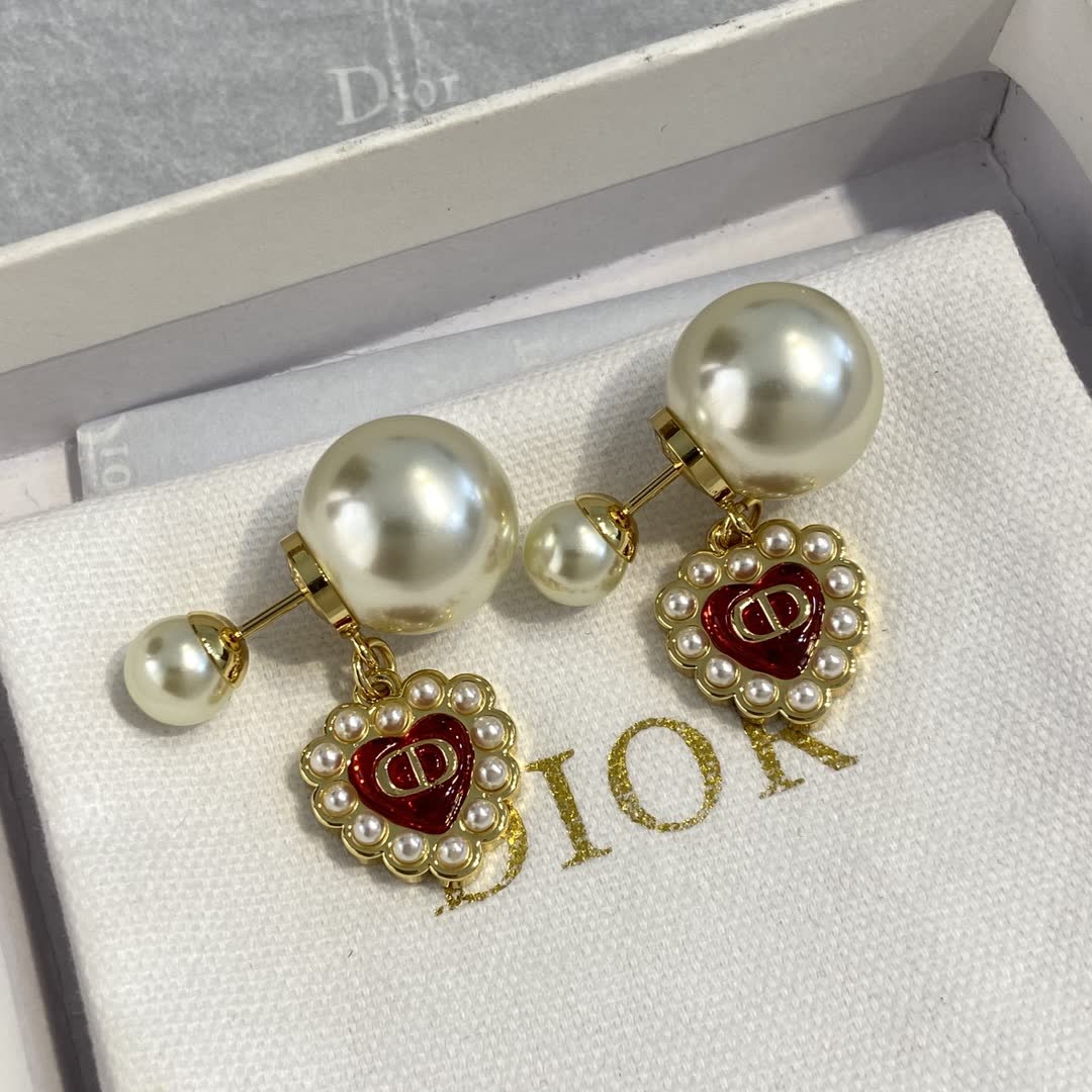 Dior Pearl Heart Earrings