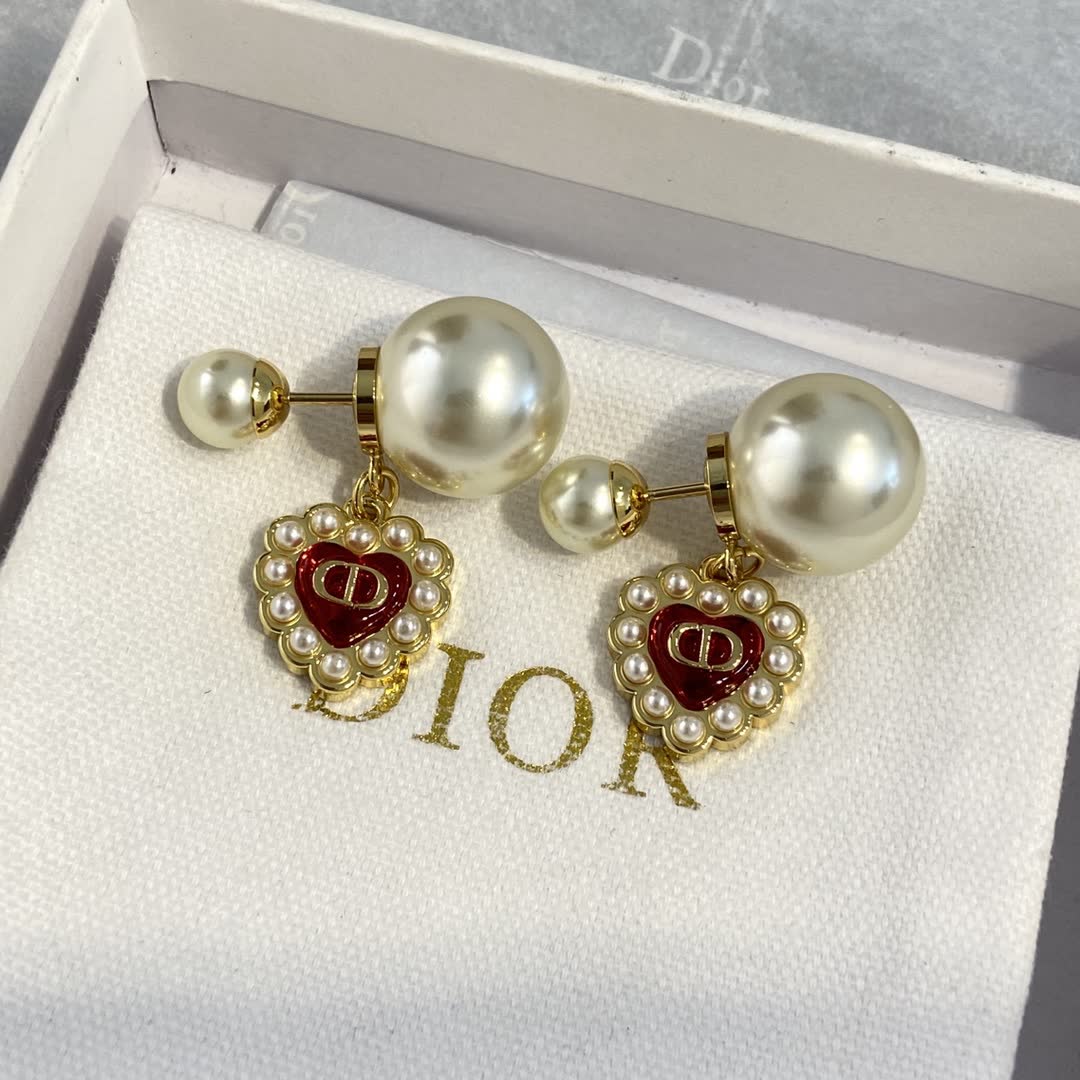 Dior Pearl Heart Earrings