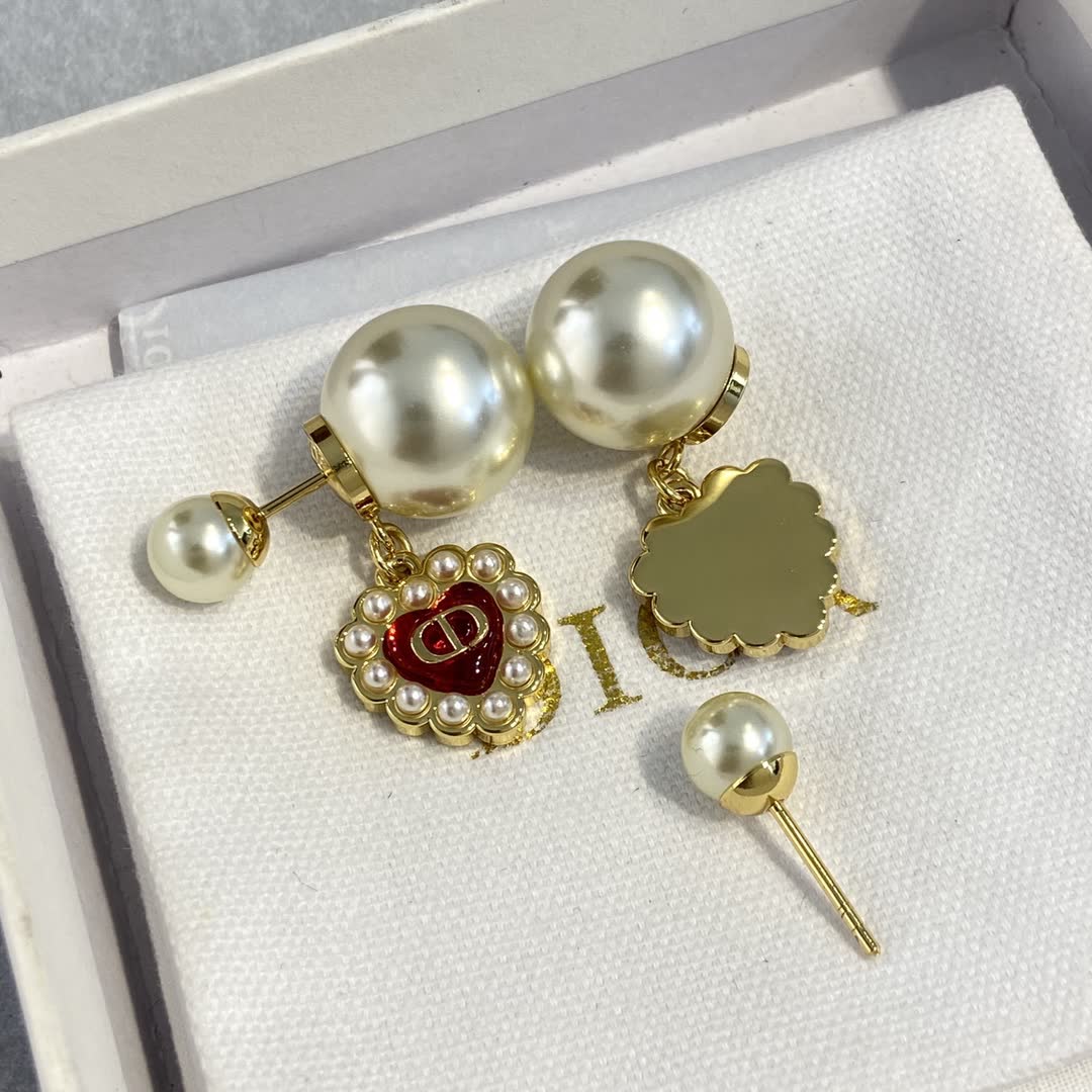 Dior Pearl Heart Earrings