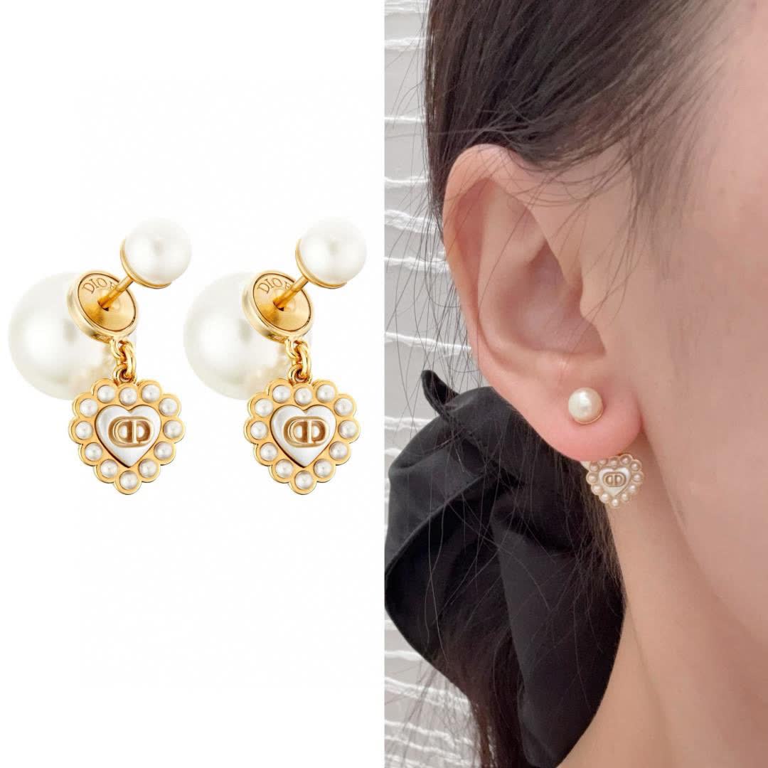 Dior Pearl Heart Earrings