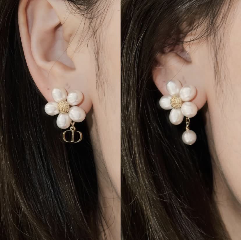 Dior Gold Flower Pearl Earrings