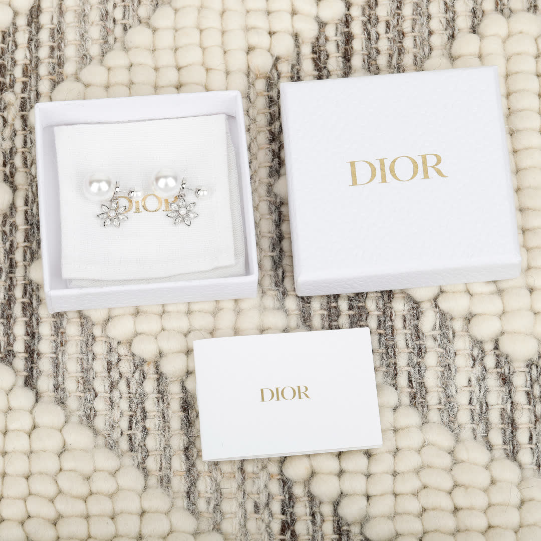 Dior Pearl and Crystal Flower Earrings Dior Pearl and Crystal Flower Earrings