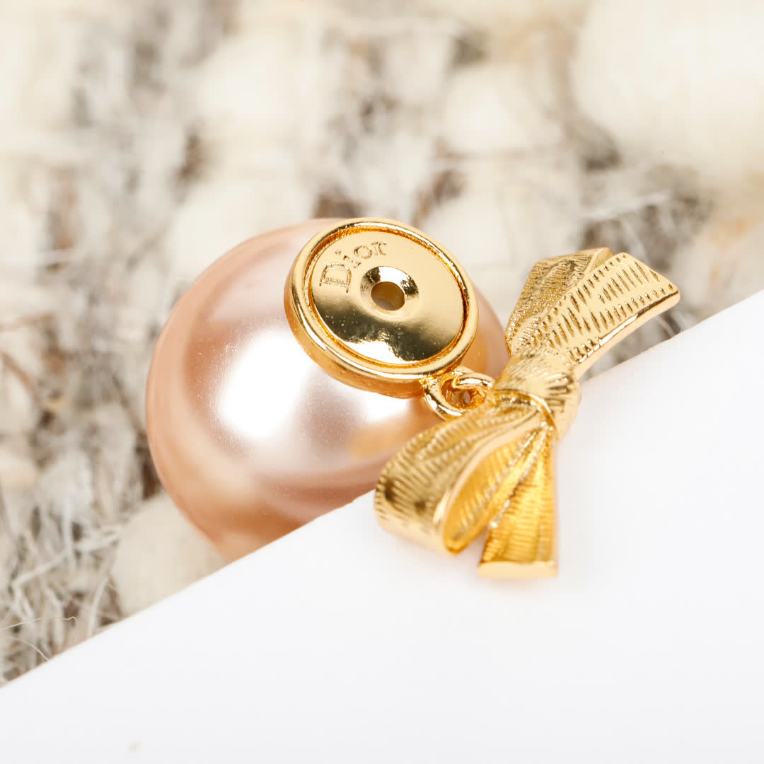 Dior Pearl Stud Earrings