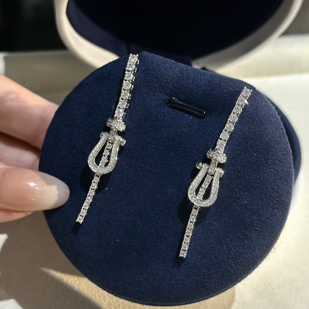 Fred Elegant Silver Earrings with Crystal Accents