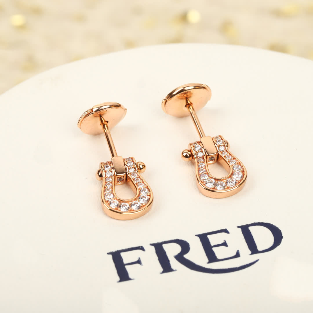 Fred Rose Gold Diamond Stud Earrings Fred Rose Gold Diamond Stud Earrings
