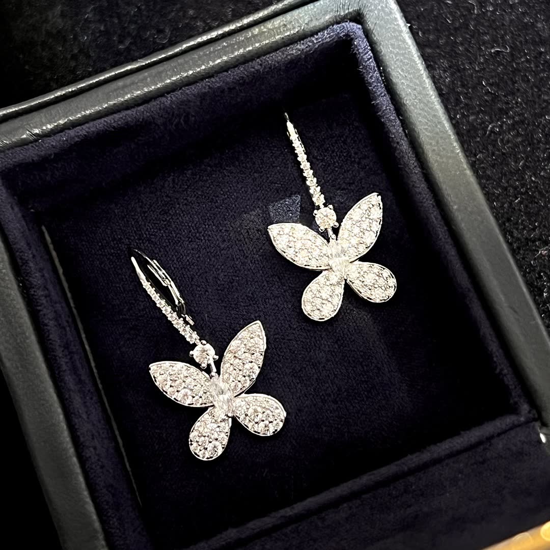 Graff Silver Flower Earrings with Diamonds