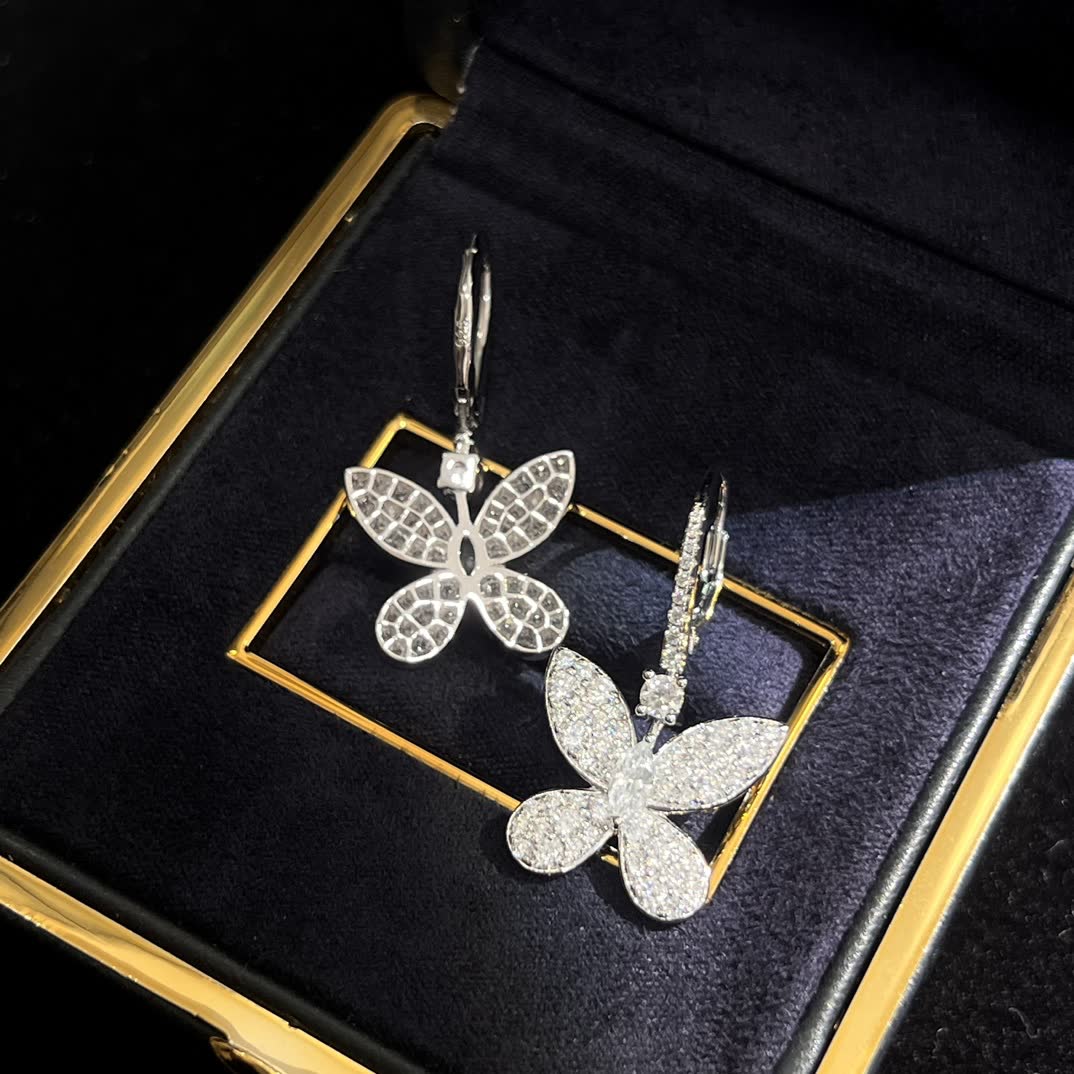 Graff Silver Flower Earrings with Diamonds