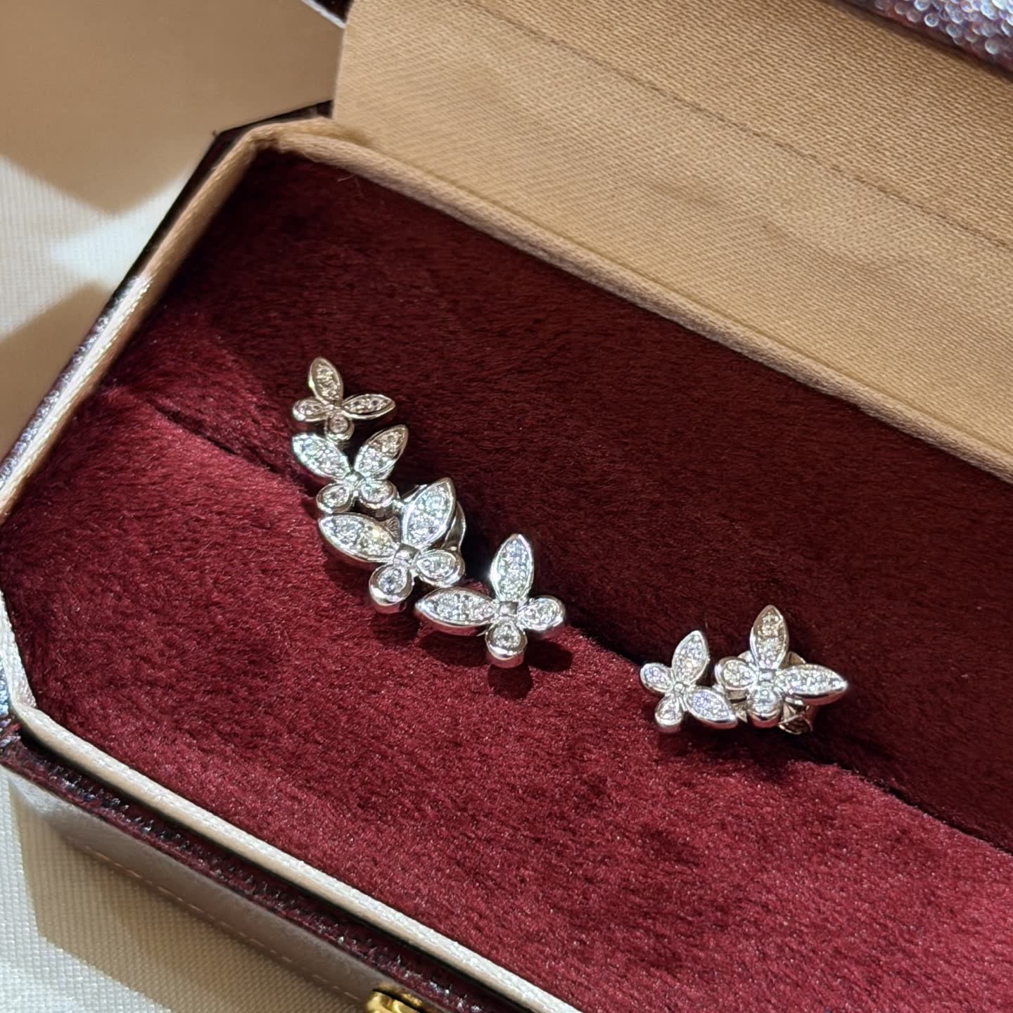 Graff Silver Flower Stud Earrings