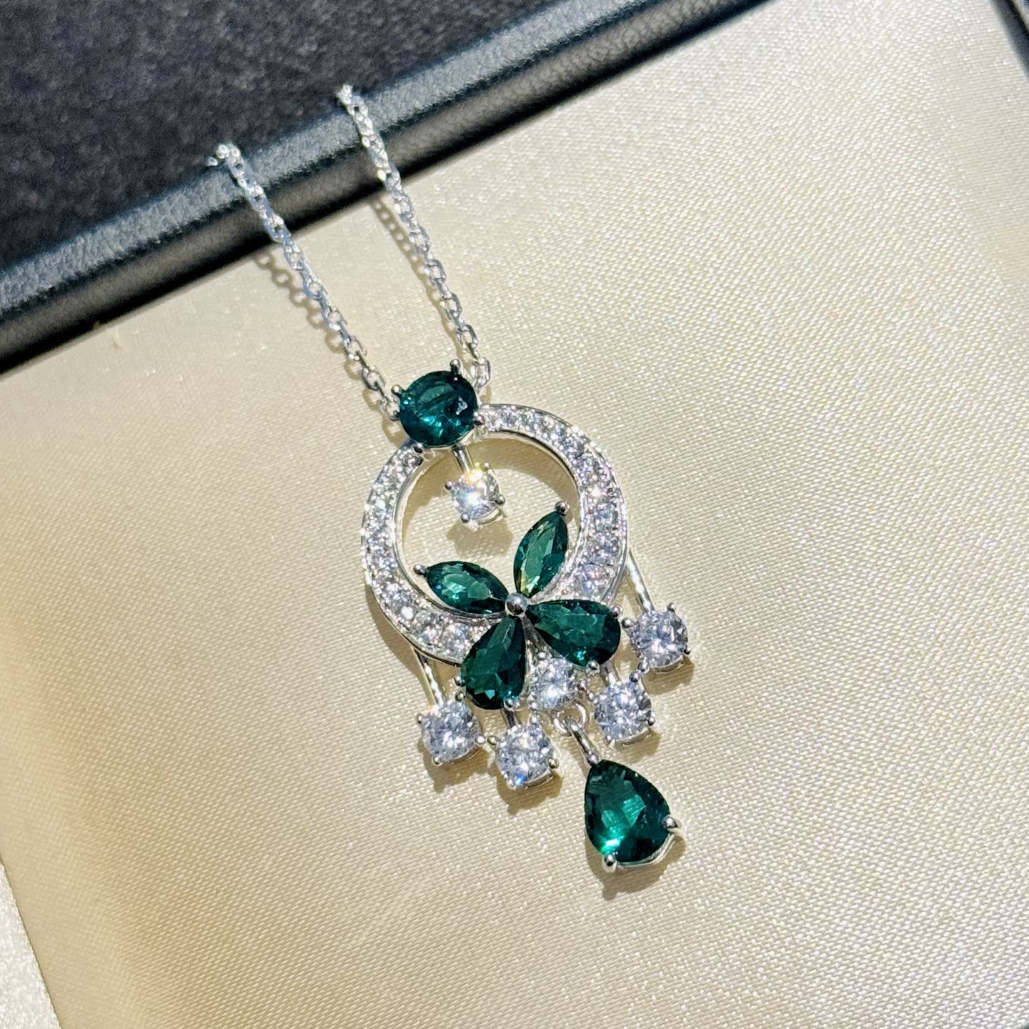 Graff Emerald and Diamond Earrings Graff Emerald and Diamond Earrings