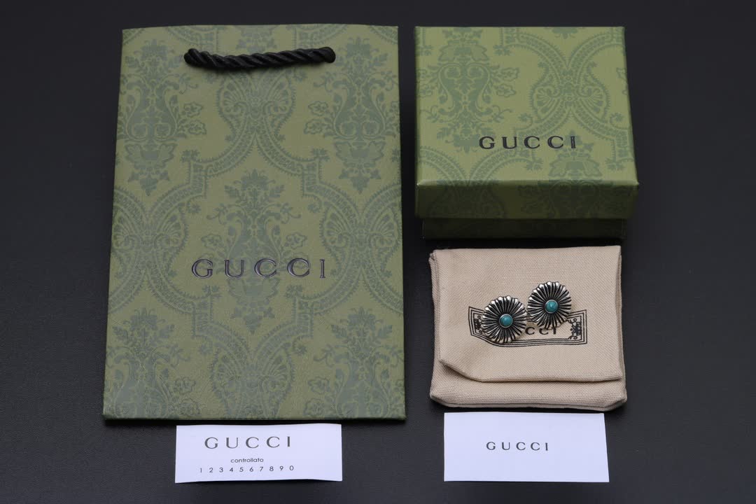 Gucci Turquoise Silver Stud Earrings