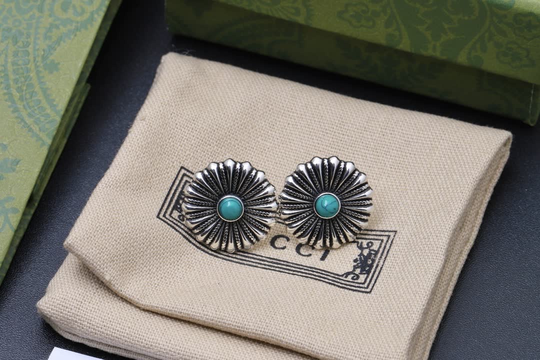 Gucci Turquoise Silver Stud Earrings