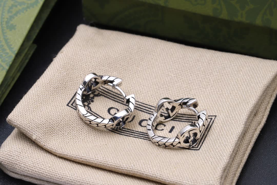 Gucci Silver Stud Earrings with Chain Detail