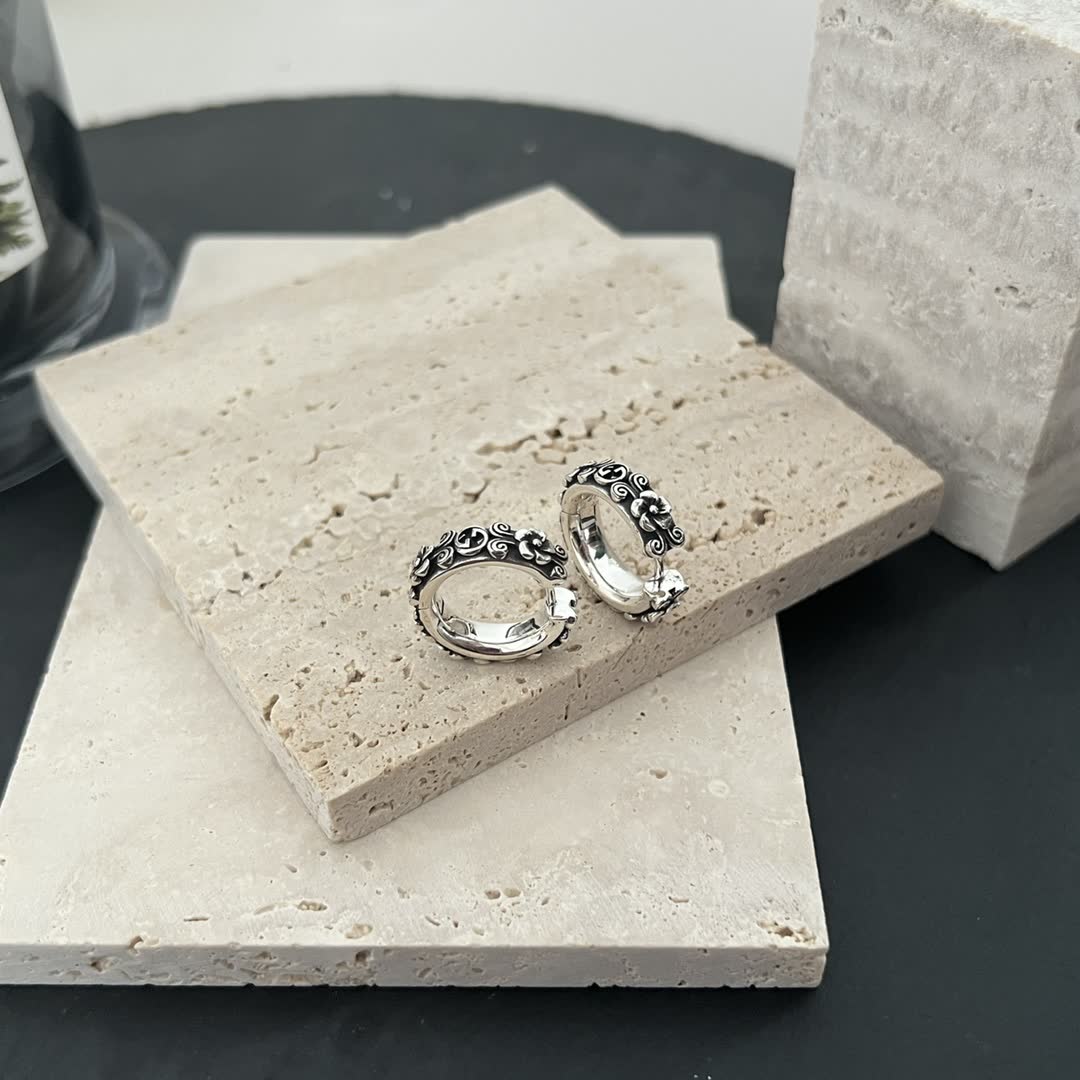Gucci Silver Hoop Earrings