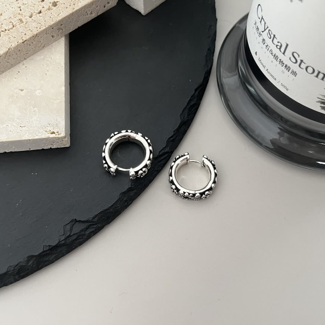 Gucci Silver Hoop Earrings
