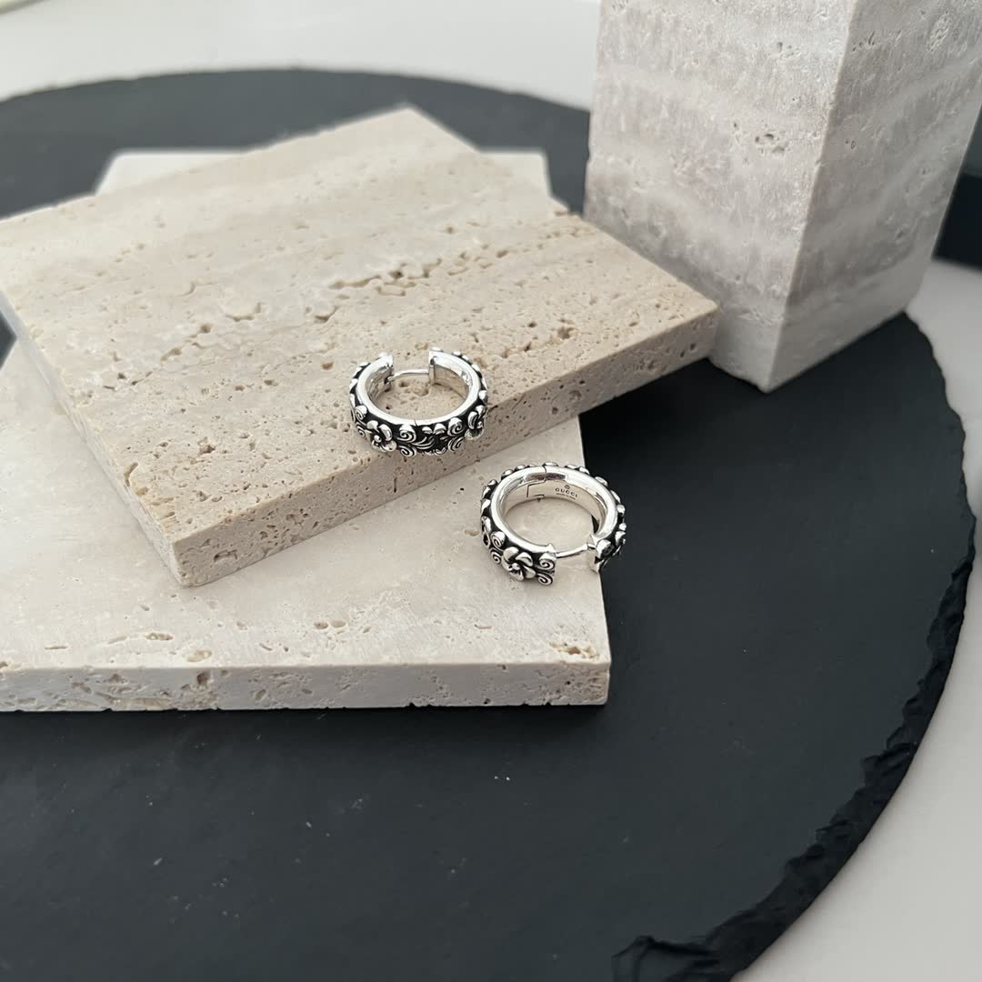 Gucci Silver Hoop Earrings