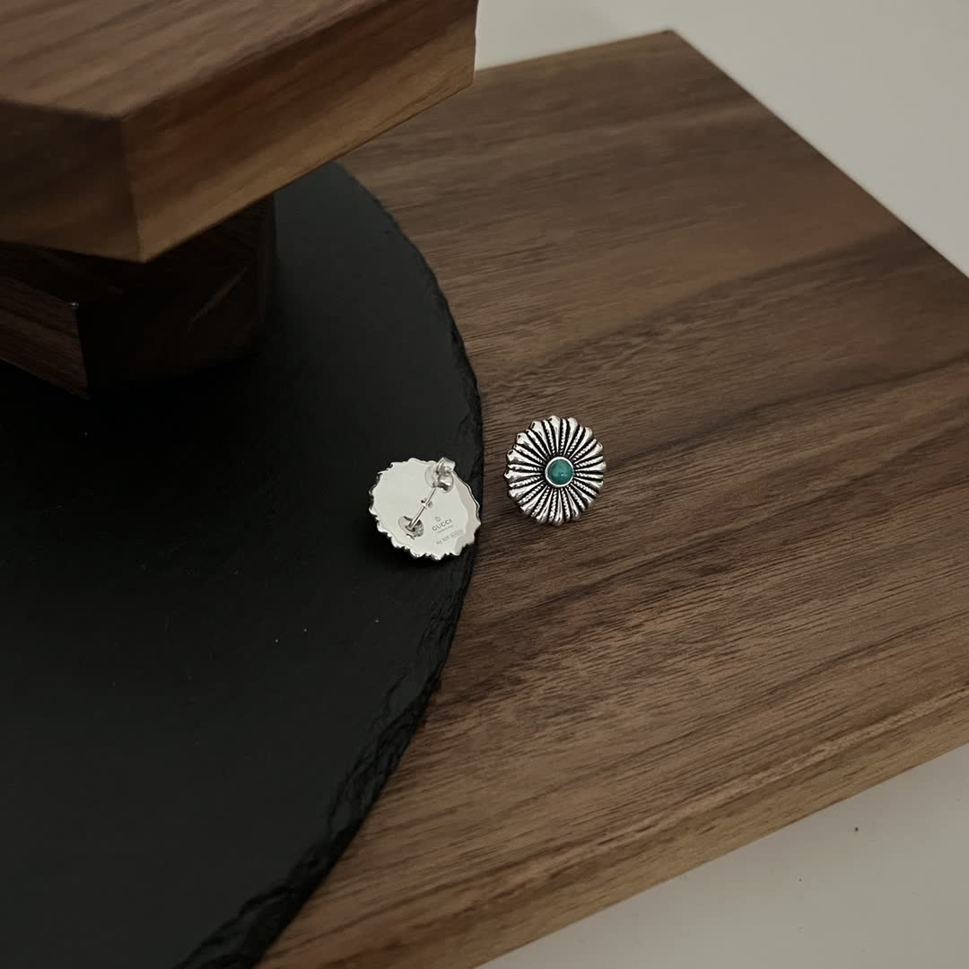 Gucci Silver Flower Stud Earrings with Turquoise