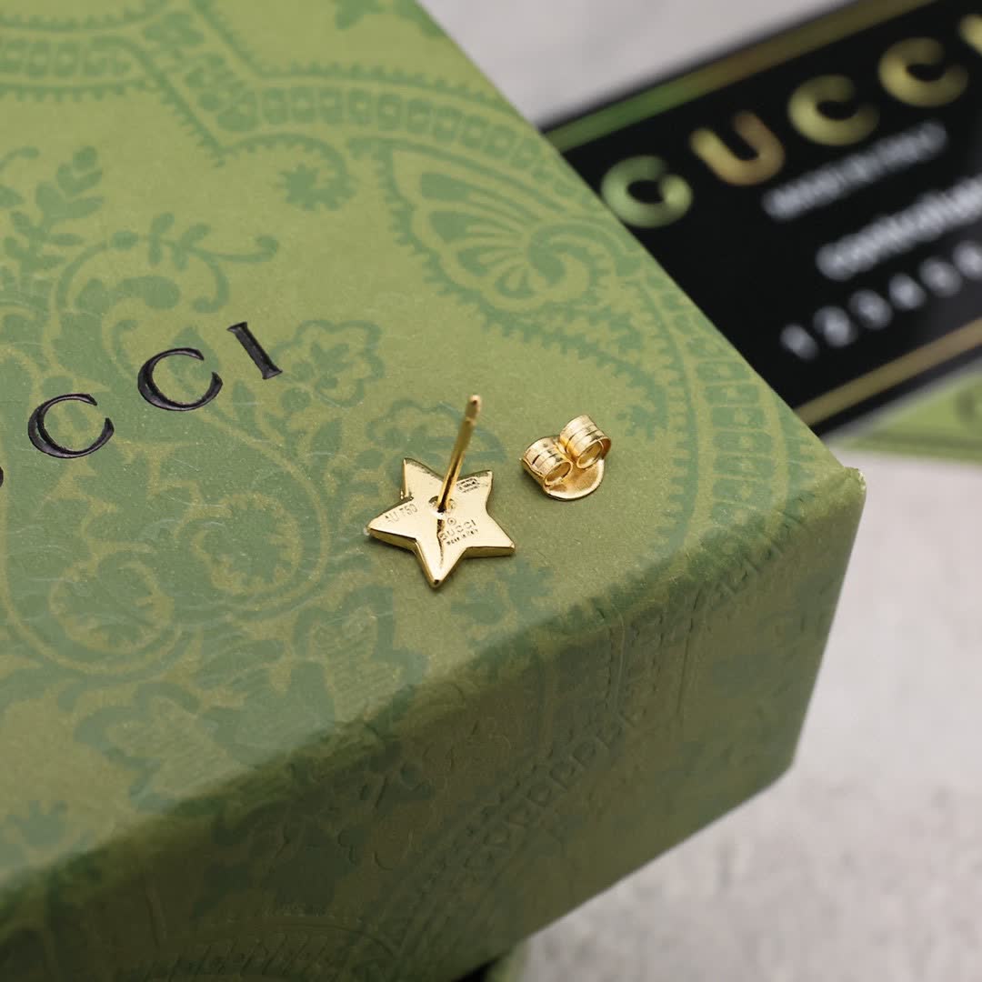 Gucci Gold Star Stud Earrings
