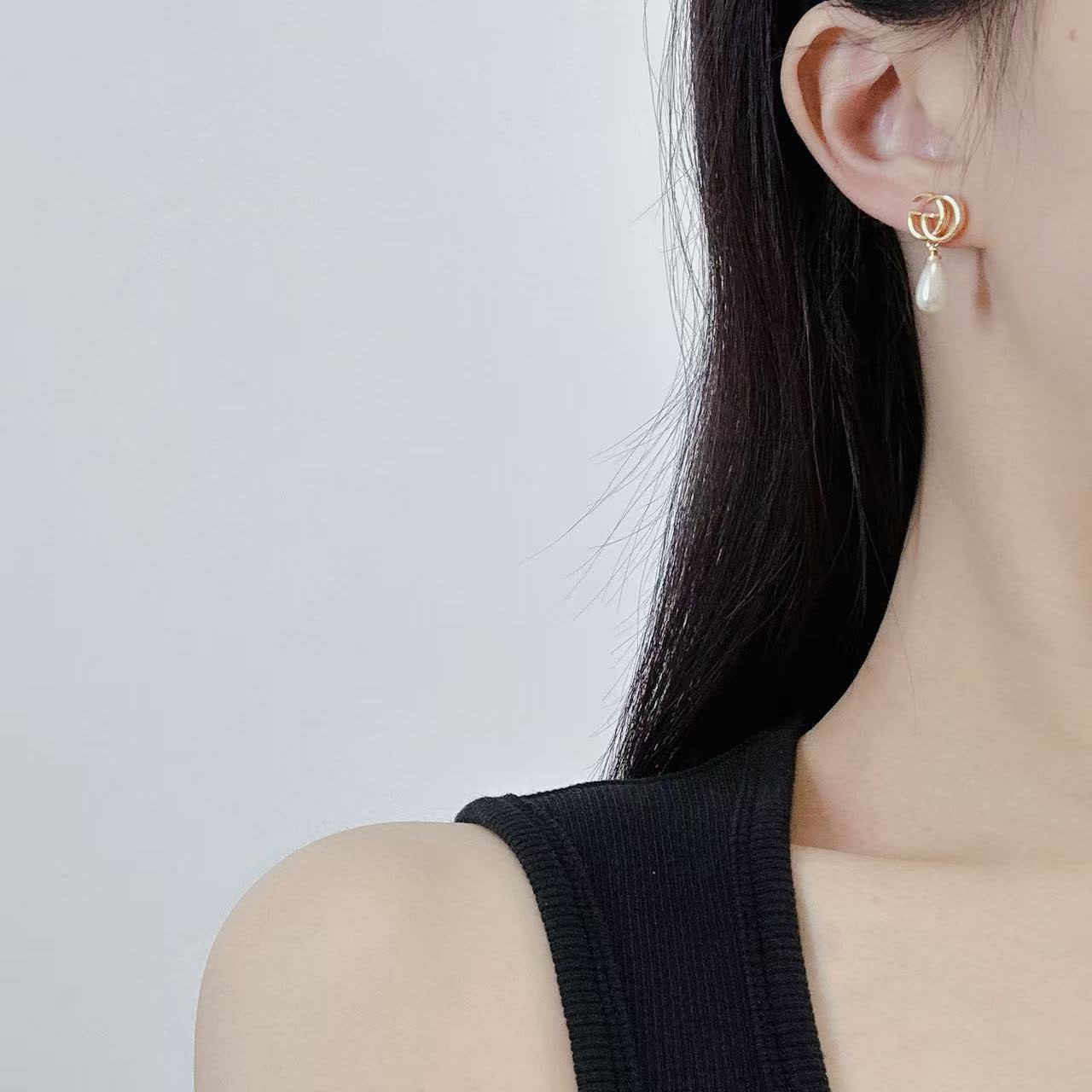 Chanel CC Logo Pearl Earrings