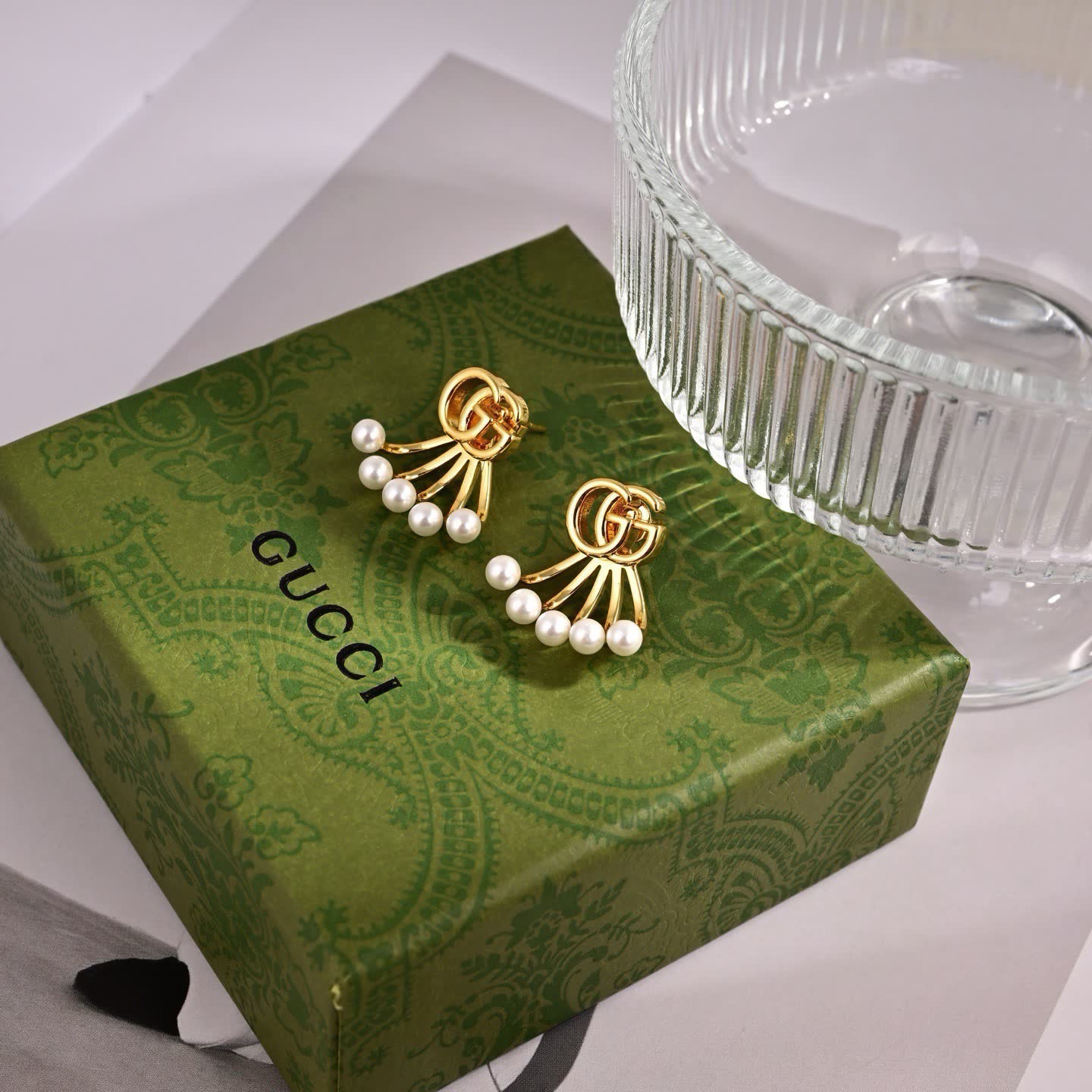Gucci GG Marmont Series Crystal Fan Earrings