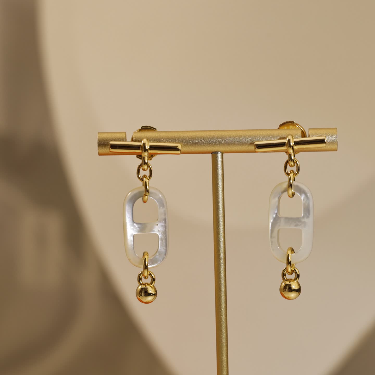 Hermes Hermès Gold and White Pearl Earrings