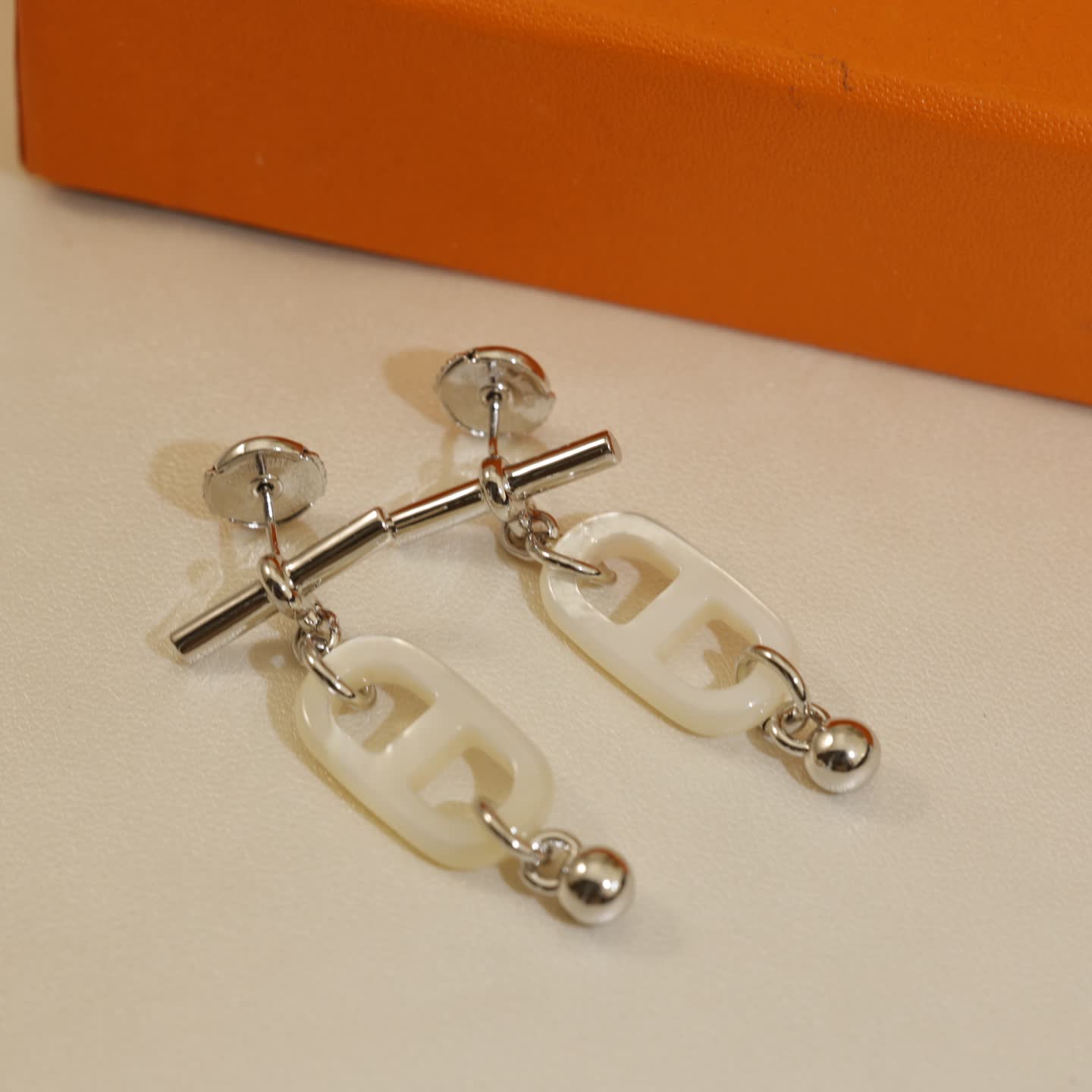 Hermes Hermès Gold and White Pearl Earrings