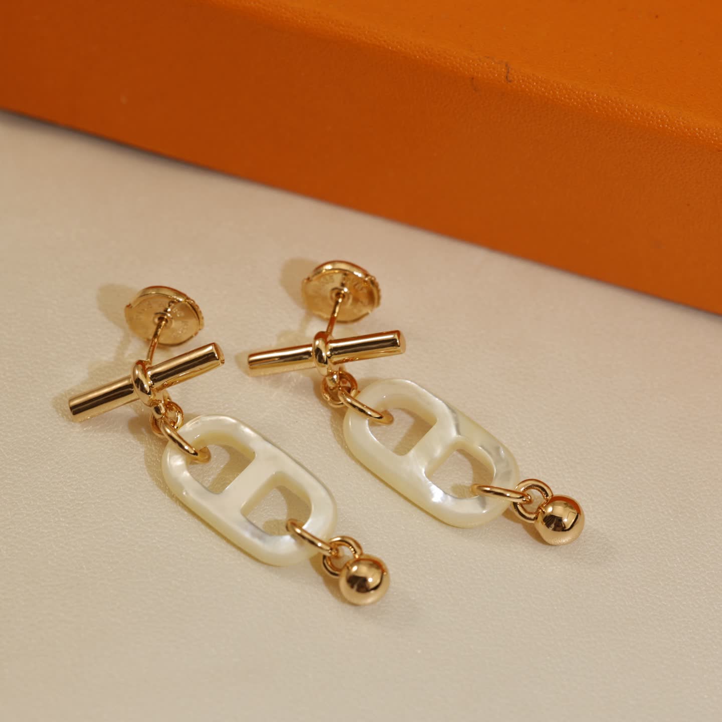 Hermes Hermès Gold and White Pearl Earrings