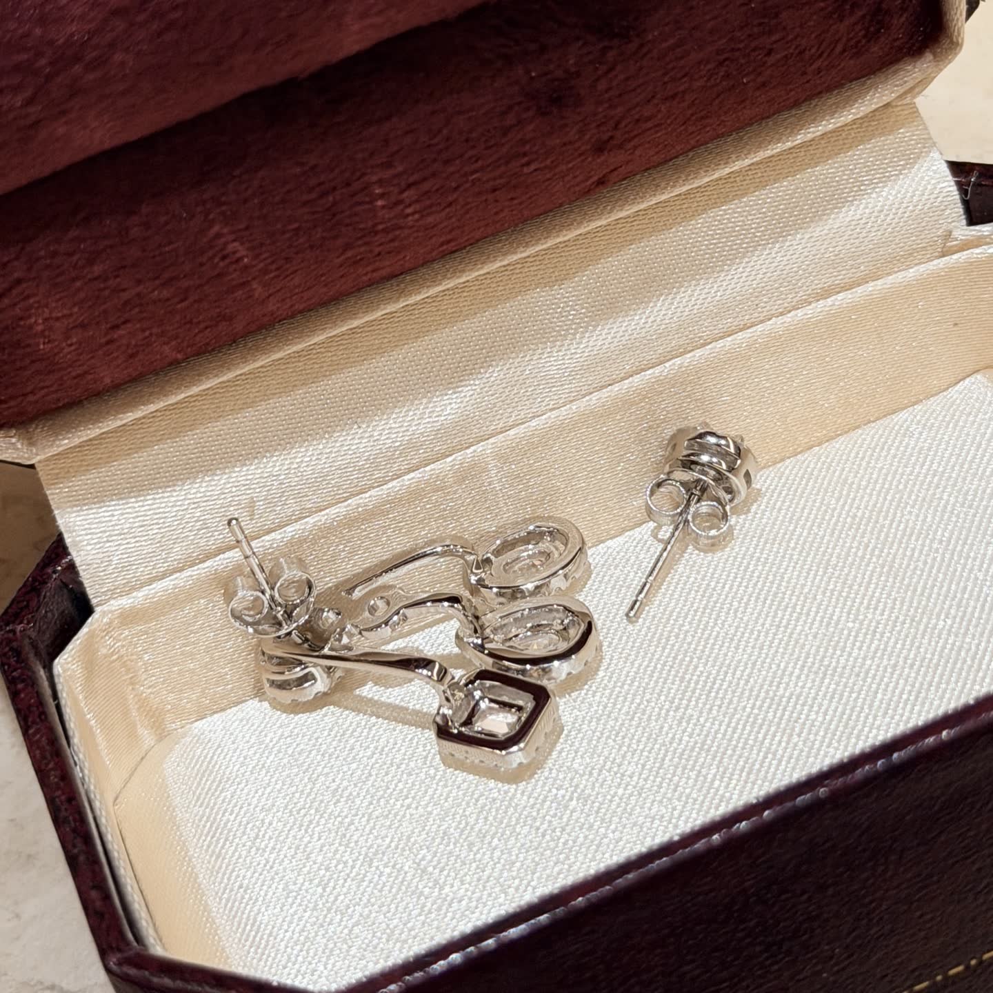 Messika Elegant Diamond Earrings Set