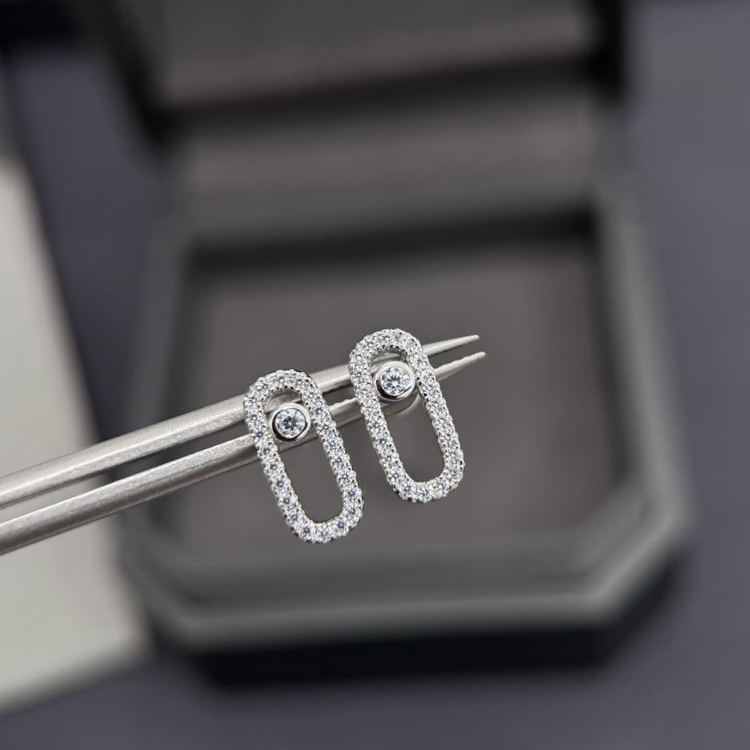 Messika Happy Diamonds Earrings
