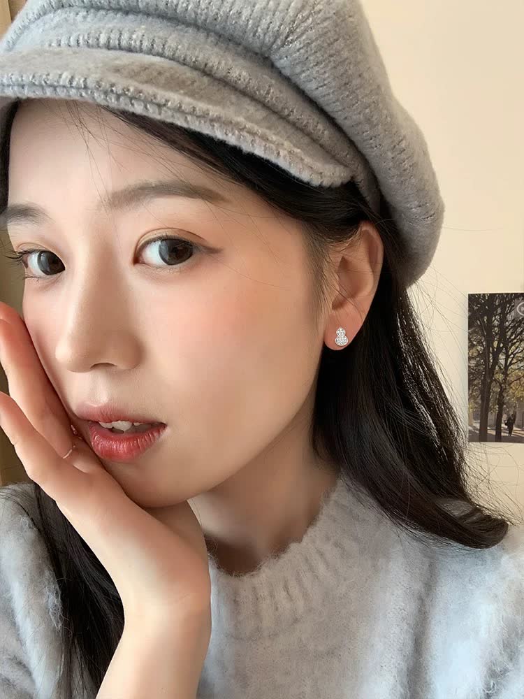 Qeelin Silver Crystal Stud Earrings