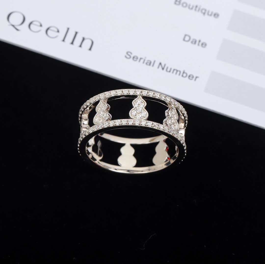 Qeelin Earrings