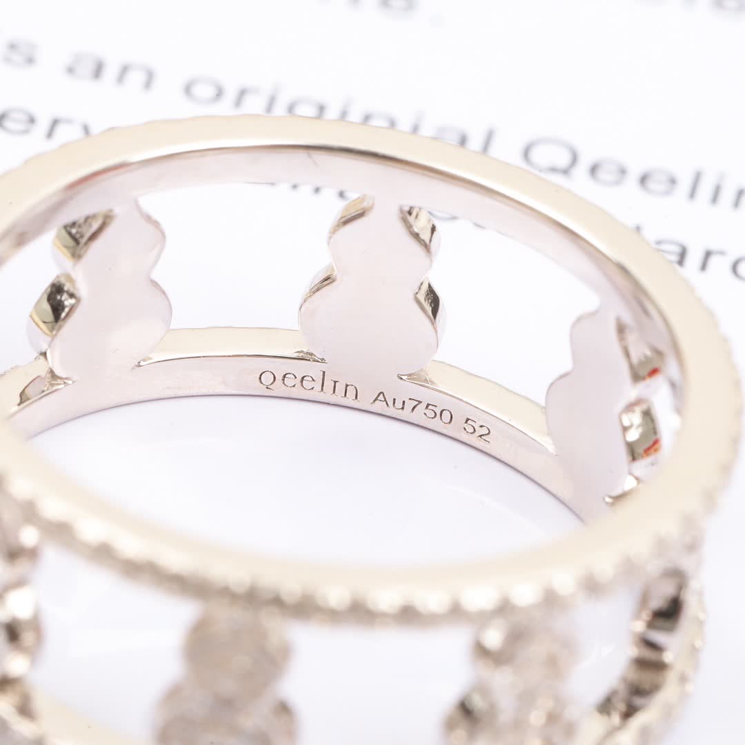 Qeelin Earrings