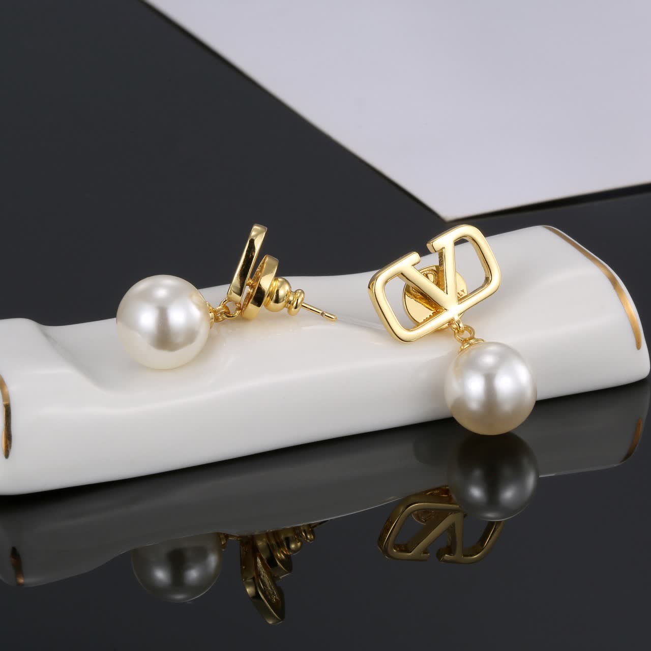 Louis Vuitton Gold 'LV' Logo Pearl Earrings