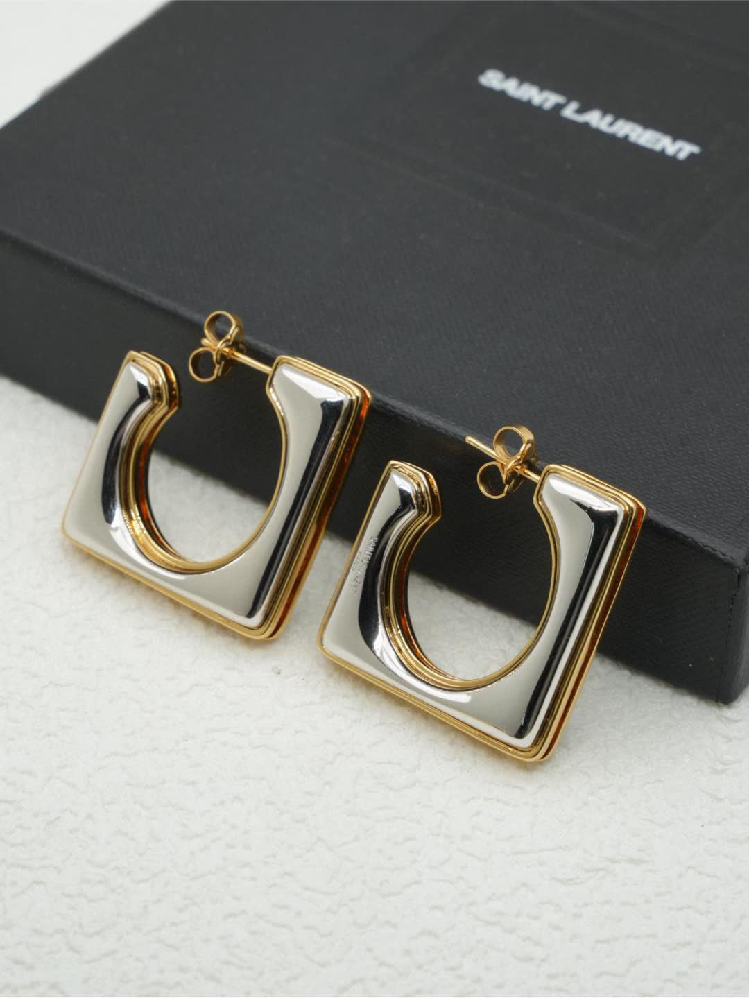 YSL Saint Laurent Gold Tone Square Hoop Earrings YSL Saint Laurent Gold Tone Square Hoop Earrings