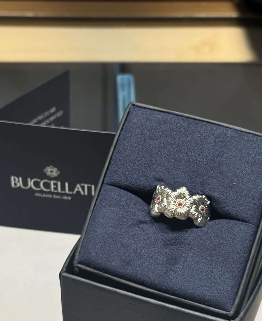 Buccellati Flower Ring
