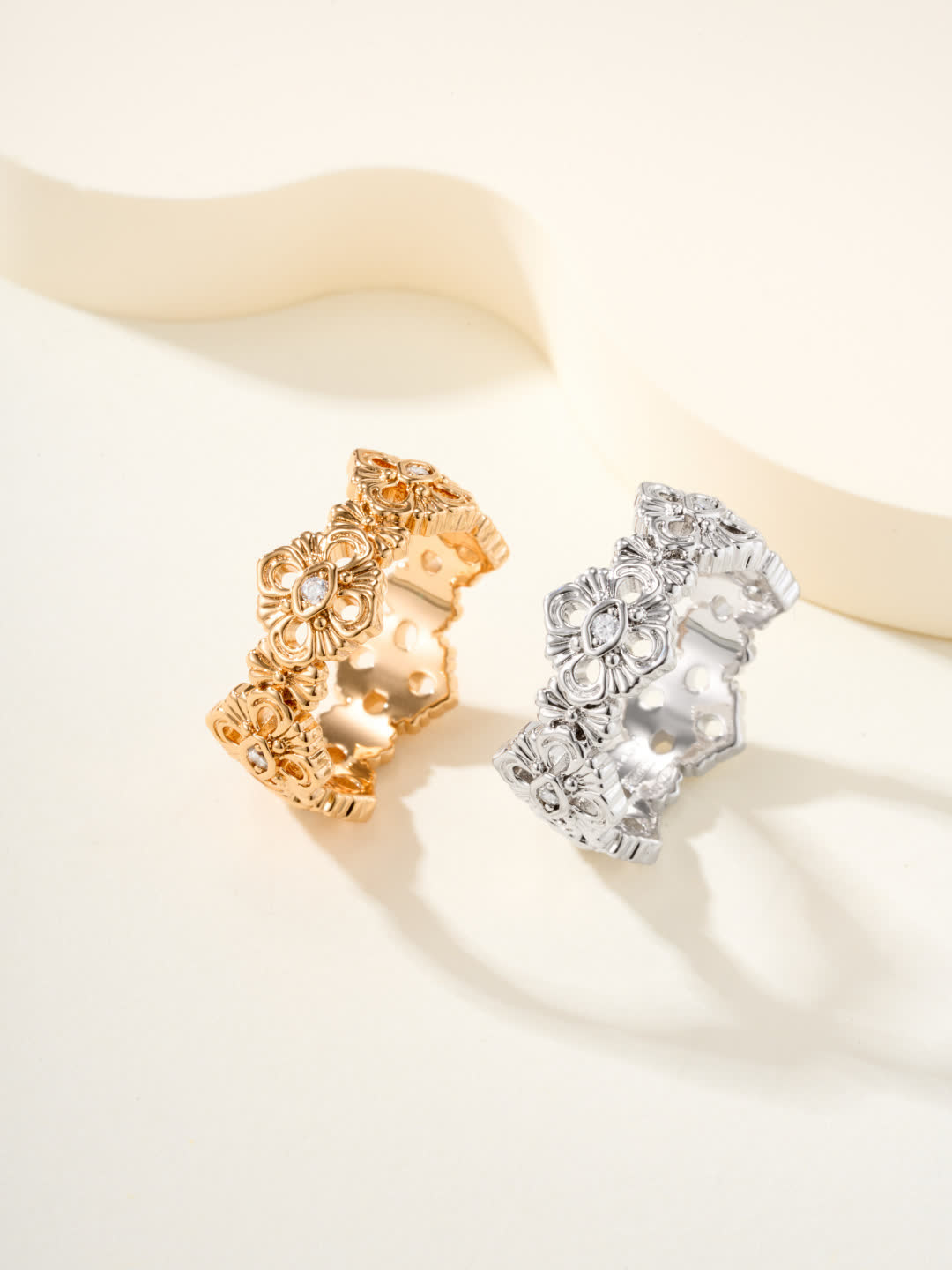 Buccellati Elegant Filigree Ring Set
