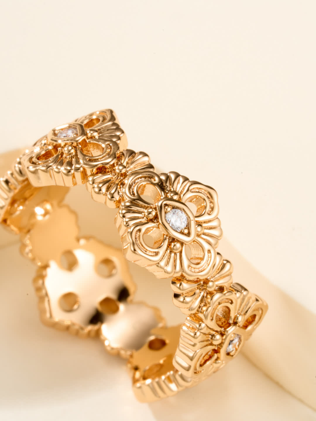 Buccellati Elegant Filigree Ring Set