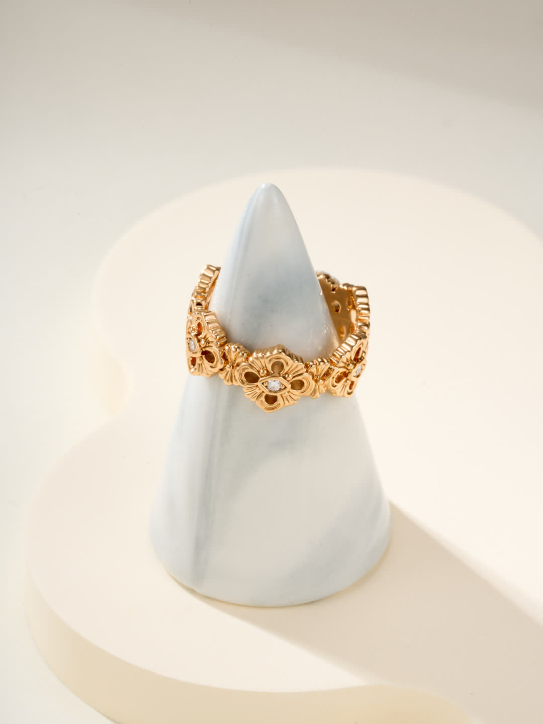 Buccellati Elegant Filigree Ring Set