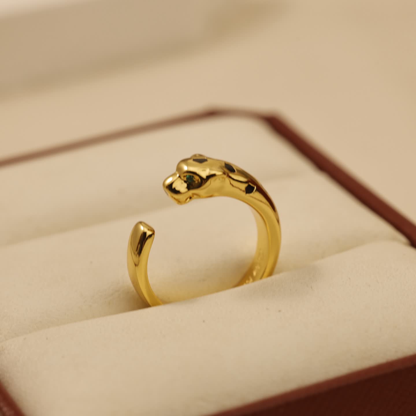 Cartier Panthere Ring