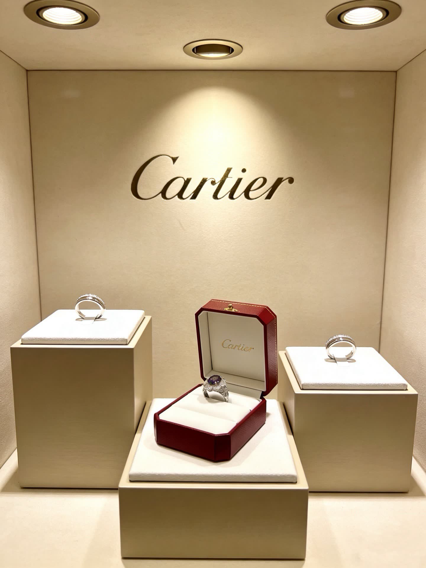 Cartier Purple Gemstone Ring