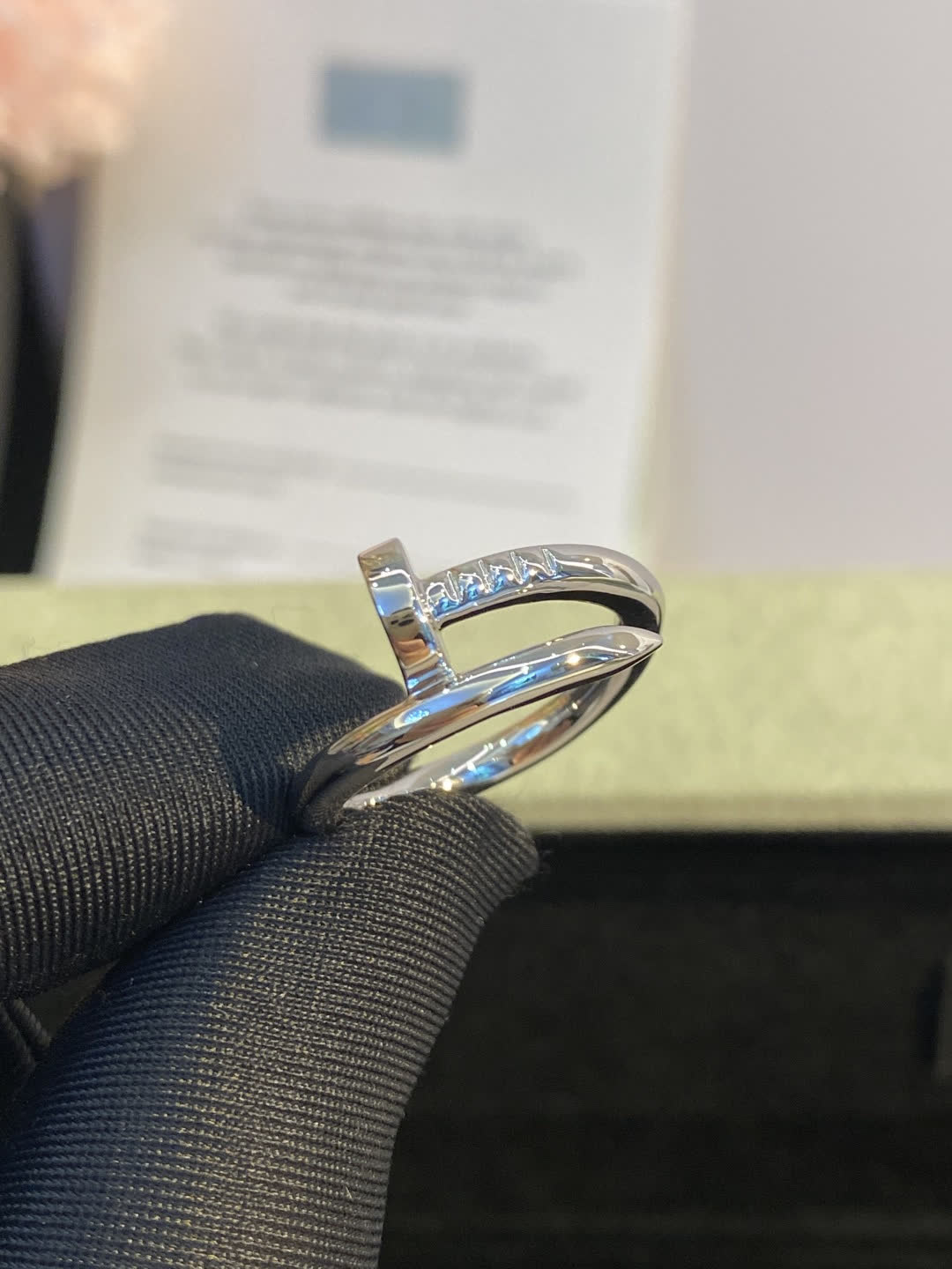 Cle de Cartier Ring