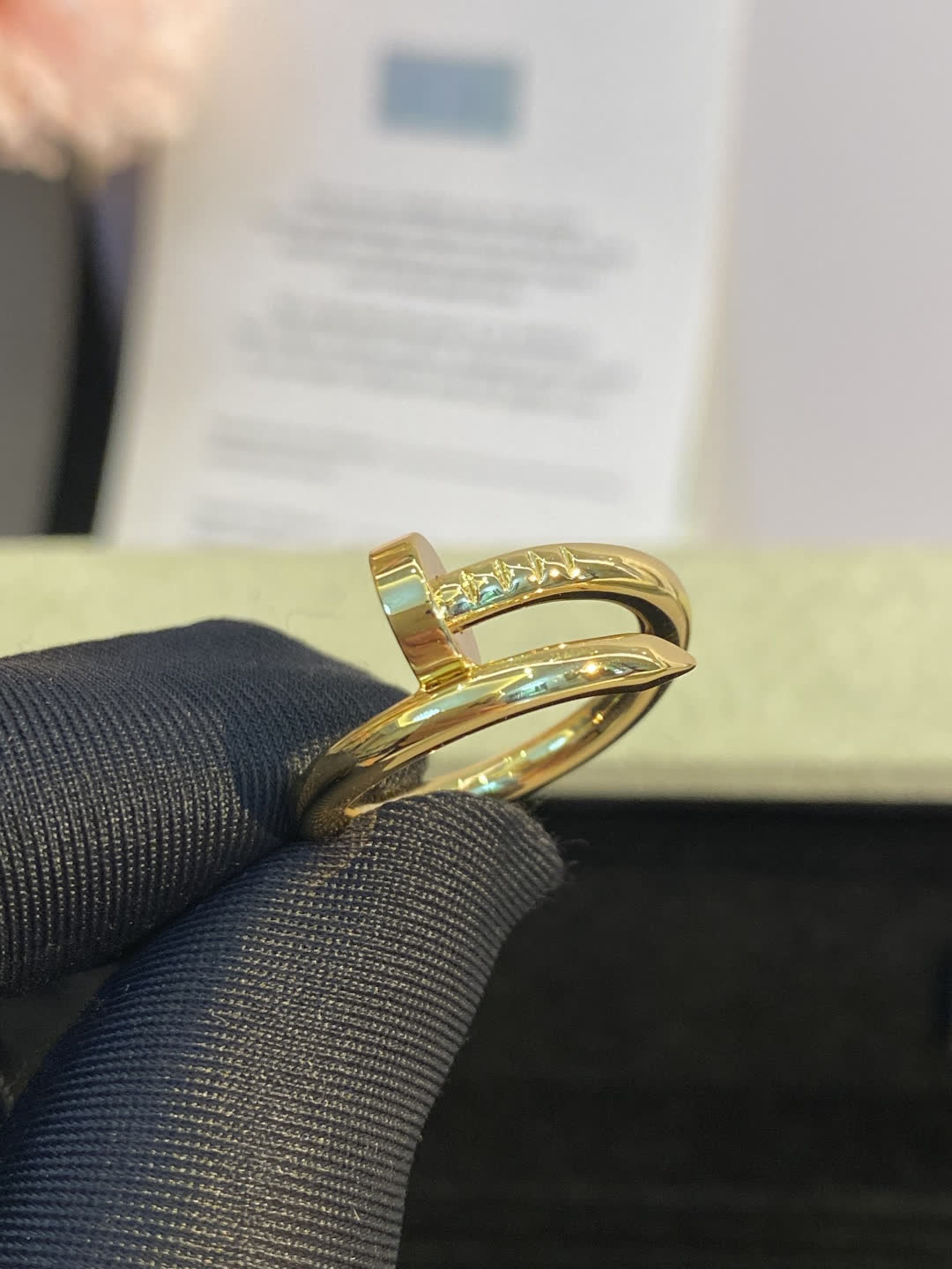 Cle de Cartier Ring