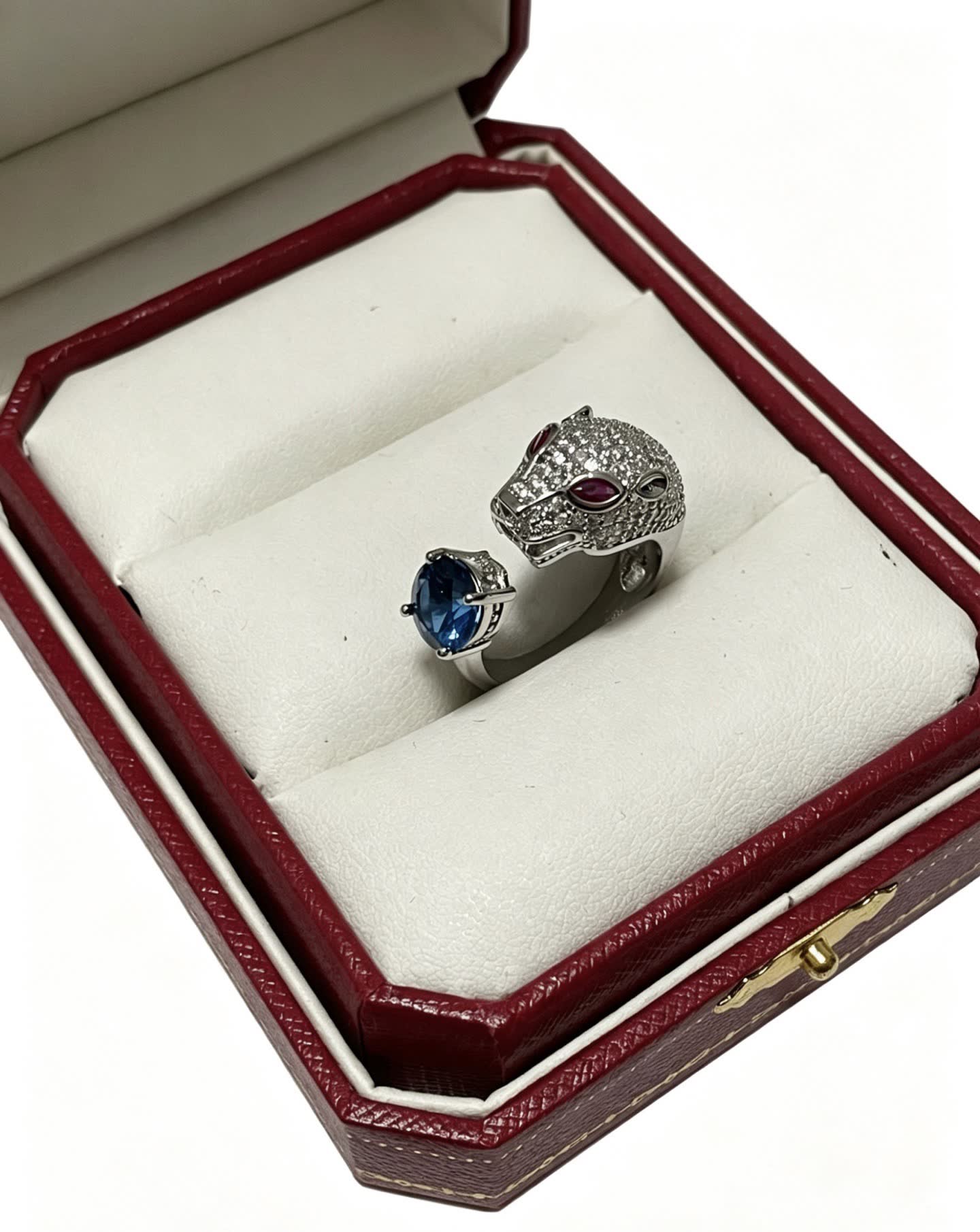 Cartier Luxury Animal Head Ring with Gemstones