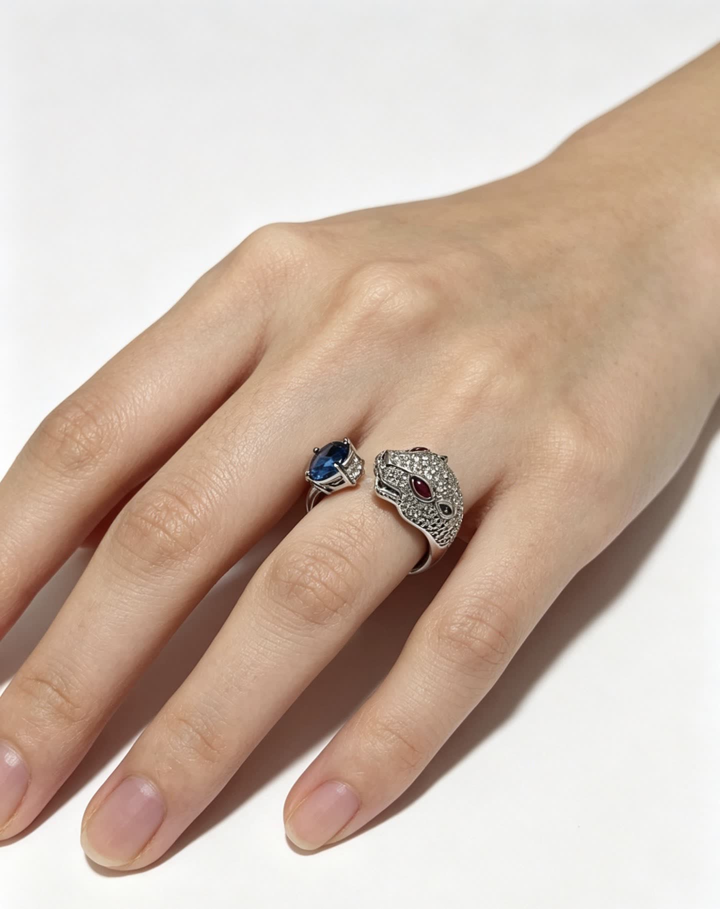 Cartier Luxury Animal Head Ring with Gemstones