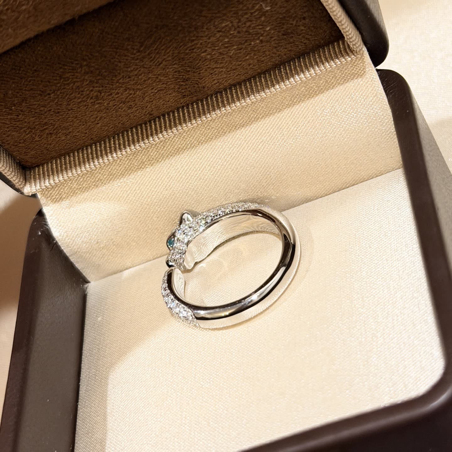 Cartier Panthere de Cartier Ring