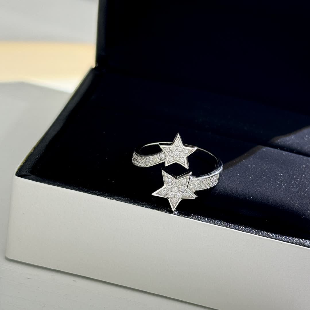 Chanel Silver Star Ring