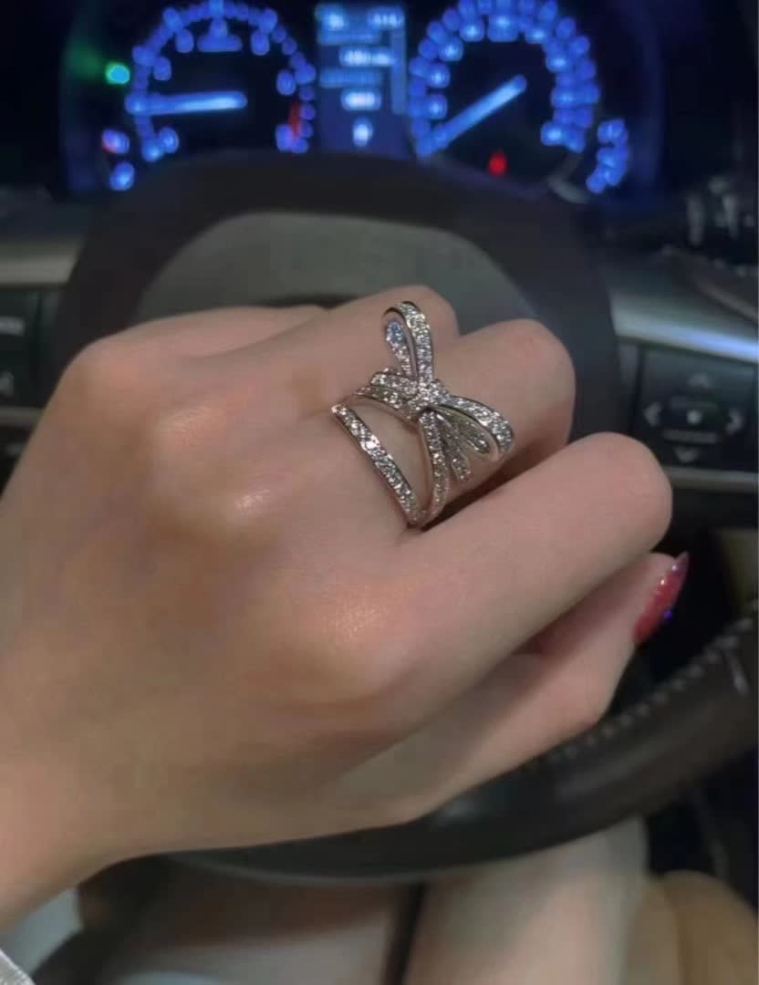 Chanel Silver Bow Ring with Diamonds