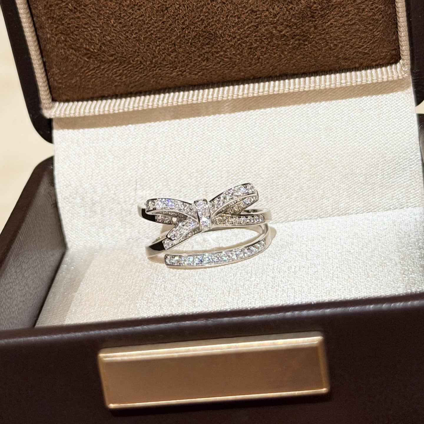 Chanel Silver Bow Ring with Diamonds