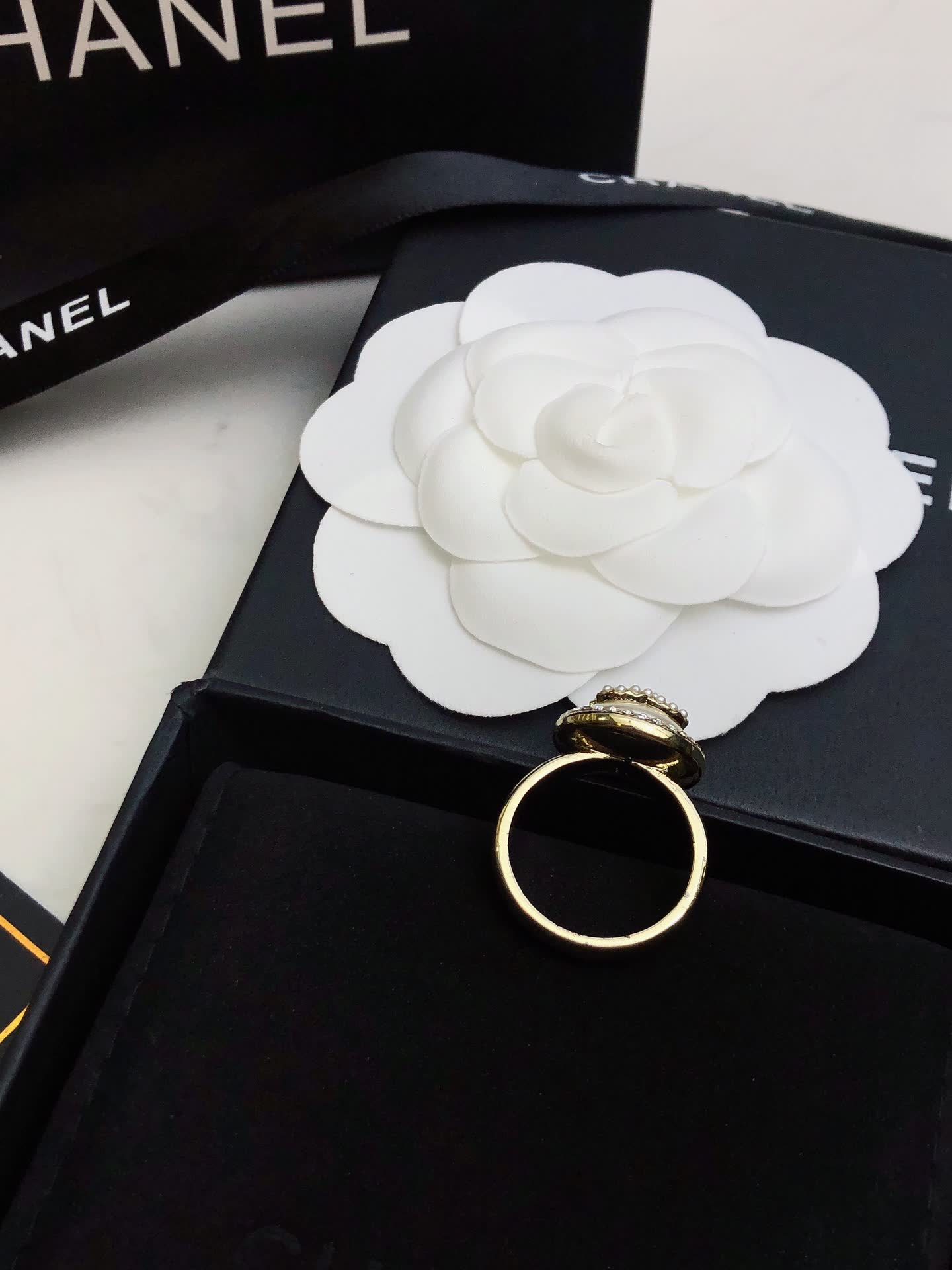 Chanel CC Ring